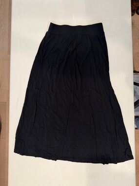 Cat & Jack Black Elastic-Waist Midi Skirt